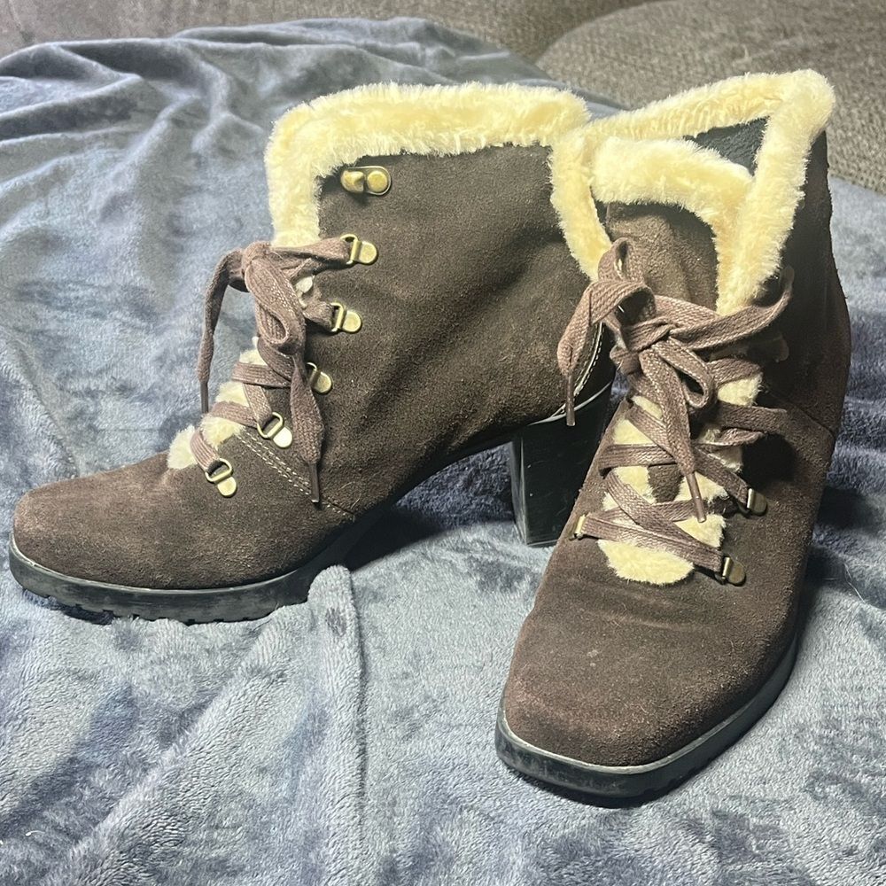 SPORTO Daria Brown Suede Fur Lined Heeled Lace Up Winter Boots Women’s Size 7.5M